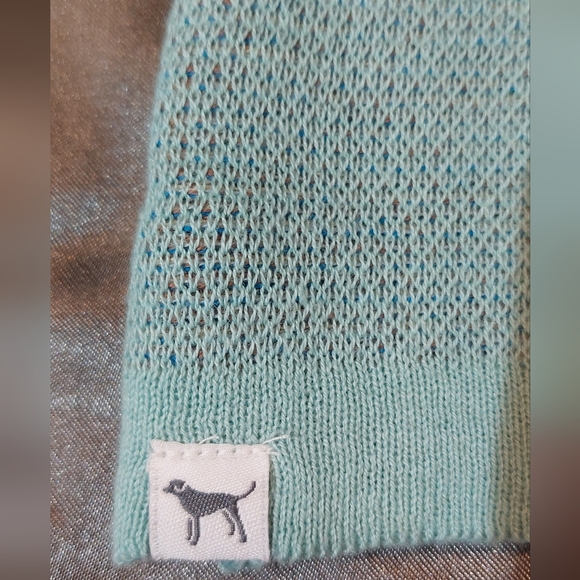 Simple Men's Sunrise Motif V-Neck Sweater — Blue, Teal & Brown - Picture 9 of 9